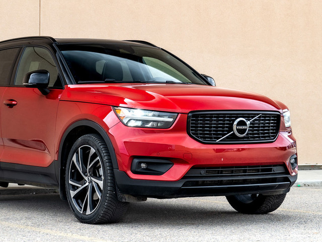 2021 Volvo XC40 T5 AWD R-Design - 1 Owner | H&K Audio | Pano Roo in Cars & Trucks in Saskatoon - Image 4