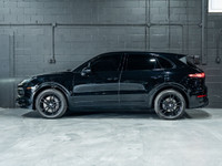 ***QUALIFY FOR A 4 YEAR WARRANTY ON OUR VEHICLES TODAY!!! Vehicle Key Features Include: Panoramic Su... (image 3)