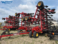 2017 BOURGAULT 3320-66XTC/7550 AIR SEEDER AND TANK