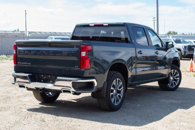 2025 Chevrolet Silverado 1500 Crew LT 4WD in Cars & Trucks in Edmonton - Image 4