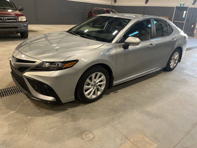2023 Toyota Camry SE awd Prix avec financement in Cars & Trucks in Longueuil / South Shore
