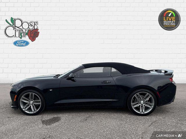 2017 Chevrolet Camaro 1LS | Convertible | Manual Transmission in Cars & Trucks in Windsor Region - Image 3