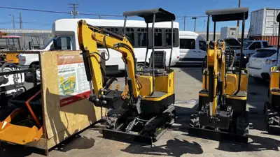 2022 CAEL-1T Tracked Mini Excavator 0 hrs Weight: 1000KG/ 2205 LBS Bucket width: 420mm/ 16.5 inch Ex...