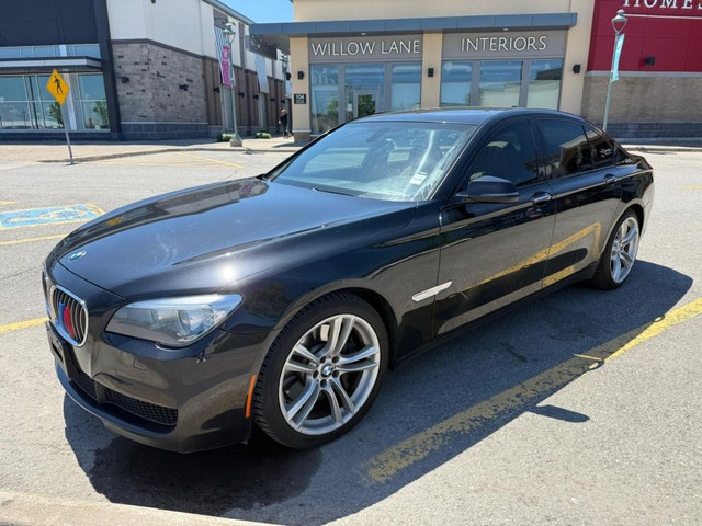 2013 BMW 7 SERIES 750I XDRIVE | LOADED | GORGEOUS in Cars & Trucks in Barrie