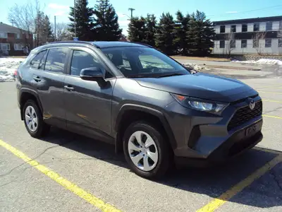 LE, AWD, HEATED SEATS, BACK UP CAM, BLUETOOTH. Engine: 4 Cylinder Engine