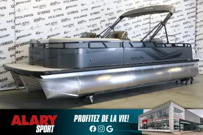 Ce PONTON VENTURE 2385 VRB 2025 est disponible DÈS MAINTENANT! Contactez-nous au 450-420-2707. PDSF:...