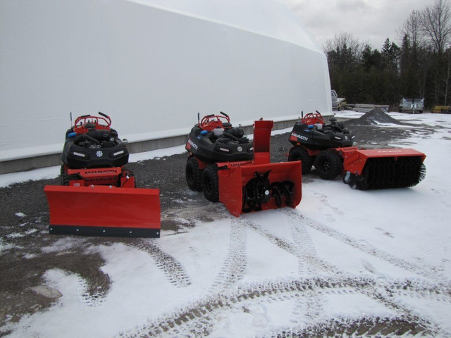 Ariens Mammoth 850 Snow Removal Vehicle in Heavy Equipment in Peterborough