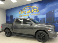 RAM 1500 CLASSIC 2022 EXPRESS NIGHT EDITION V8 5.7 LITRES HEMI 4X4 CREW-CAB BOITE 5.7 PIEDS TOUT ÉQU... (image 1)