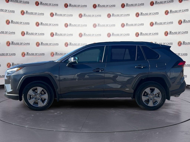 2024 Toyota RAV4 Hybrid XLE / AWD / Sunroof / Heated Seats in Cars & Trucks in Calgary - Image 2
