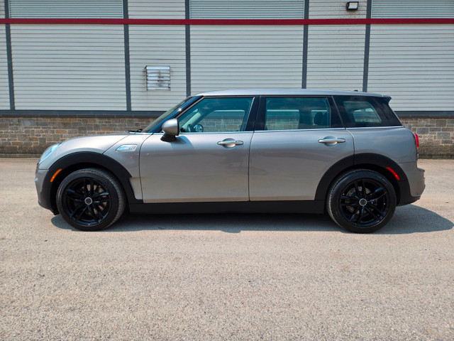 2017 MINI Cooper Clubman S / MANUAL 6 SPEED / LOW MILLEAGE SEULE in Cars & Trucks in West Island - Image 4