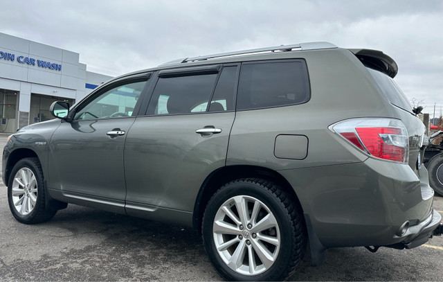 2009 Toyota Highlander Hybrid  in Cars & Trucks in Oakville / Halton Region - Image 2