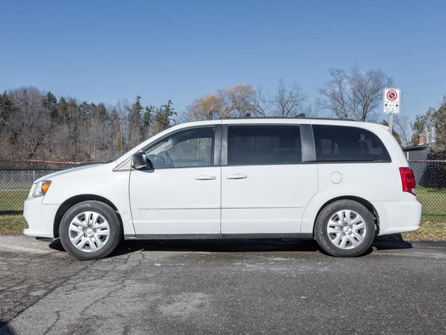 2017 Dodge Grand Caravan 4dr Wgn SXT for sale in Cars & Trucks in Oakville / Halton Region - Image 4