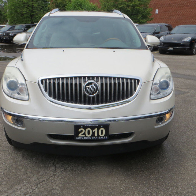 2010 Buick Enclave Front-wheel Drive 4dr CXL1 in Cars & Trucks in Mississauga / Peel Region - Image 2