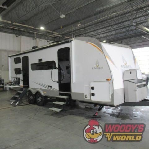 2023 EMBER RV TOURING 24BH in Travel Trailers & Campers in Calgary - Image 2
