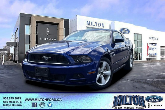 2013 Ford Mustang GT V8 - AUTOMATIC - LEATHER SEATS in Cars & Trucks in Oakville / Halton Region