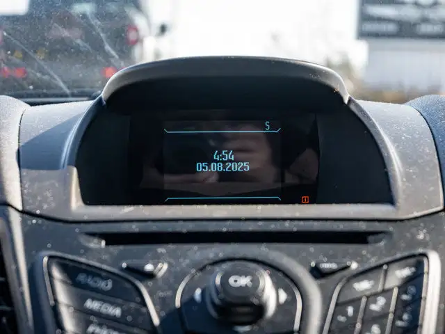 2015 Ford Fiesta SE in Cars & Trucks in Barrie - Image 25