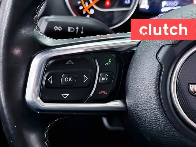 2022 Jeep Wrangler Unlimited Sahara 4WD w/ Apple CarPlay, Rearvi in Cars & Trucks in City of Toronto - Image 25