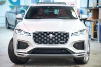 Apple CarPlay, Android Auto, Auto Leveling Headlights, Cross Traffic Alert, Lane Keep Assist, Rear P... (image 1)