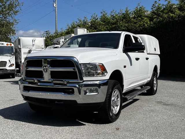 2016 RAM 2500 Tradesman Crew Cab Short Box 4WD with Canopy in Cars & Trucks in Richmond - Image 4