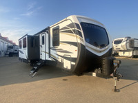 2023 OUTBACK 340BH BUNK MODEL, AUTO LEVEL, SPACIOUS, CLEARANCE