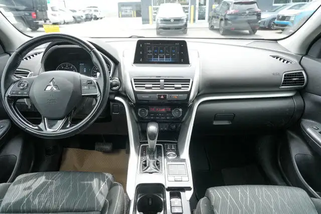 2020 Mitsubishi Eclipse Cross SE | One Owner | No Accidents in Cars & Trucks in Calgary - Image 20