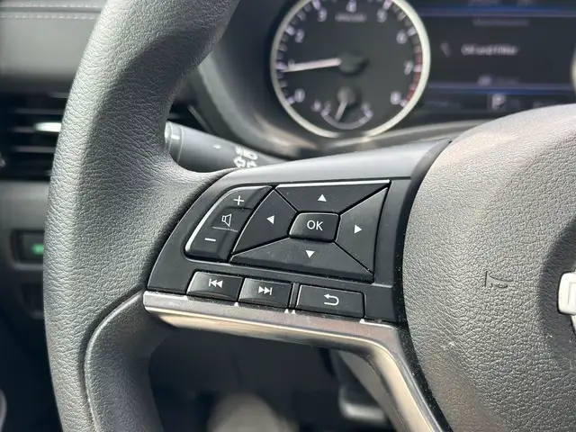 2024 Nissan Sentra SV | FWD | BLINDSPOT MONITOR | PARKING SENSOR dans Autos et camions dans Stratford - Image 25