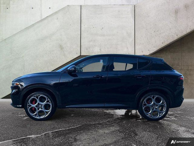 2024 Alfa Romeo Tonale Veloce in Cars & Trucks in Tricities/Pitt/Maple - Image 2