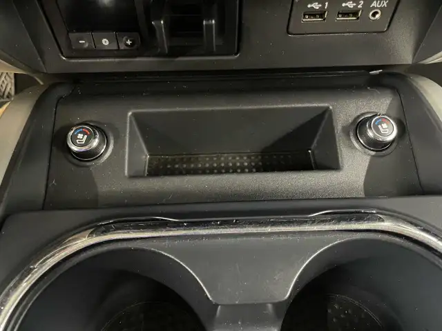 2019 Nissan Titan Pro-4X in Cars & Trucks in Guelph - Image 17