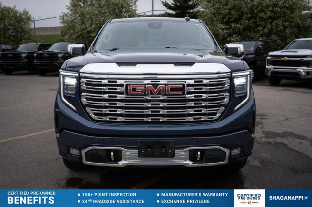 2022 GMC Sierra 1500 DenaliTECH PACKAGE | SUNROOF 5.3L V8 in Cars & Trucks in Calgary - Image 2