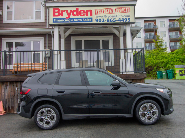 2023 BMW X1 xDrive28i [SOLD  | AC | PANORAMIC SUNROOF | XM RA... in Cars & Trucks in Bedford - Image 2