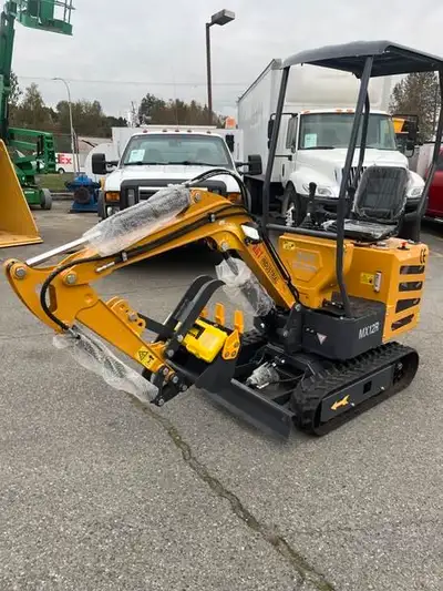 2024 AGT Industrial MX12R, 420CC Gas Engine, Model number: MX12R, Load: 845Kgs, yellow exterior, bla...