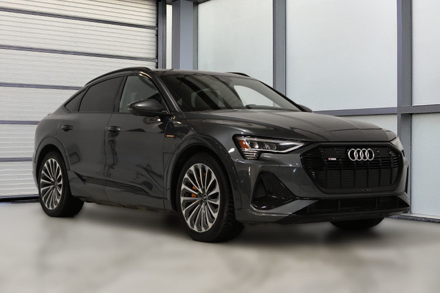 2021 Audi E-tron Sportback Technik / Black optics/ Vision de nui in Cars & Trucks in Longueuil / South Shore