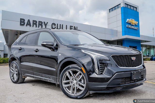 2022 Cadillac XT4 AWD Sport MASSAGE, SUNROOF, TECH PACK in Cars & Trucks in Guelph