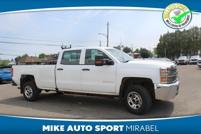 Chevrolet Silverado 2500HD Camion de travail cabine multiplace 4 in Cars & Trucks in Laval / North Shore - Image 3