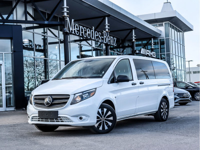  2022 Mercedes-Benz Metris Passenger Van