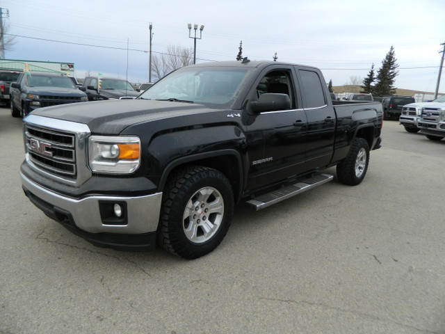 2014 GMC Sierra SLE 1500 / 4X4 CREW CAB 5.3L VORTEC  in Cars & Trucks in Edmonton - Image 3