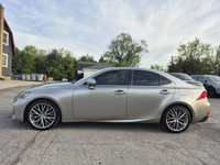 2017 LEXUS IS 300 AWD FULLY LOADED ! ONE OWNER , NO ACCIDENTS , COMES CERTIFIED , LOW KMS , VERY CLE... (image 5)