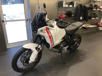 Rev up now and be ready for Spring with this 2023 Ducati Desert X complete with 21 ”front and 18” re...