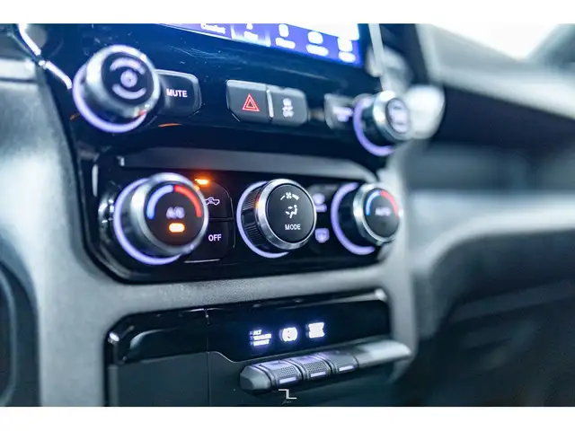 2023 Ram 3500 4x4 Crew Cab Tradesman Longbox Diesel Nav BCam in Cars & Trucks in Grande Prairie - Image 20