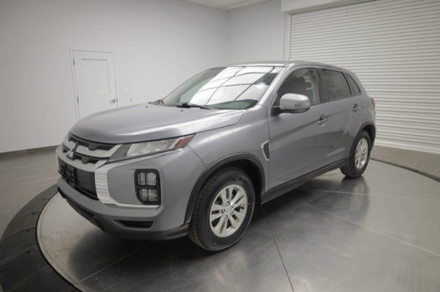 2021 Mitsubishi RVR SE in Cars & Trucks in Calgary - Image 4