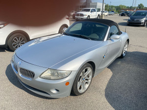 2005 BMW Z4 3.0i CONVERTIBLE CUIR