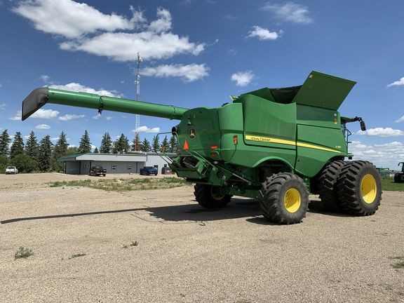 2021 John Deere S780 in Farming Equipment in Medicine Hat - Image 3