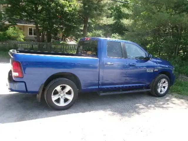 2015 Ram 1500 Sport dans Autos et camions dans Muskoka - Image 7