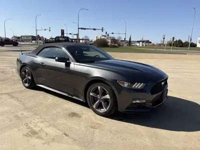 THE PRICE YOU SEE, PLUS GST. GUARANTEED!3.7 LITER V6, 6 SPEED MANUAL TRANSMISSION, CLOTH BUCKET SEAT...