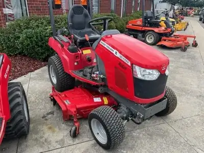 2021 Massey Ferguson GC1723E, w/60in. mower deck, 428HRS
