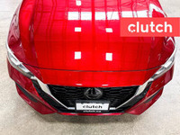 1 OWNER / Dual Zone Front Climate Control, Auxiliary Audio Input, Bluetooth Music and more! Clutch i... (image 6)
