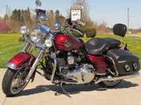  2010 Harley-Davidson FLHRCI Road King Classic 1 Owner Bought Ne