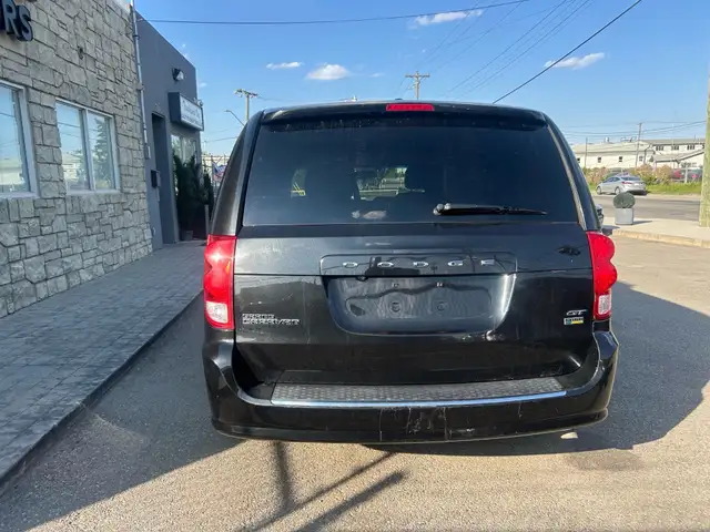 2017 Dodge Grand Caravan 4dr Wgn GT in Cars & Trucks in Calgary - Image 6