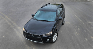 2012 Mitsubishi Outlander LS