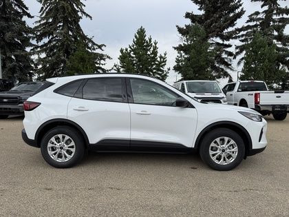 2025 Ford Escape ACTIVE w/COLD WEA. PKG & MOONROOF in Cars & Trucks in Edmonton - Image 2